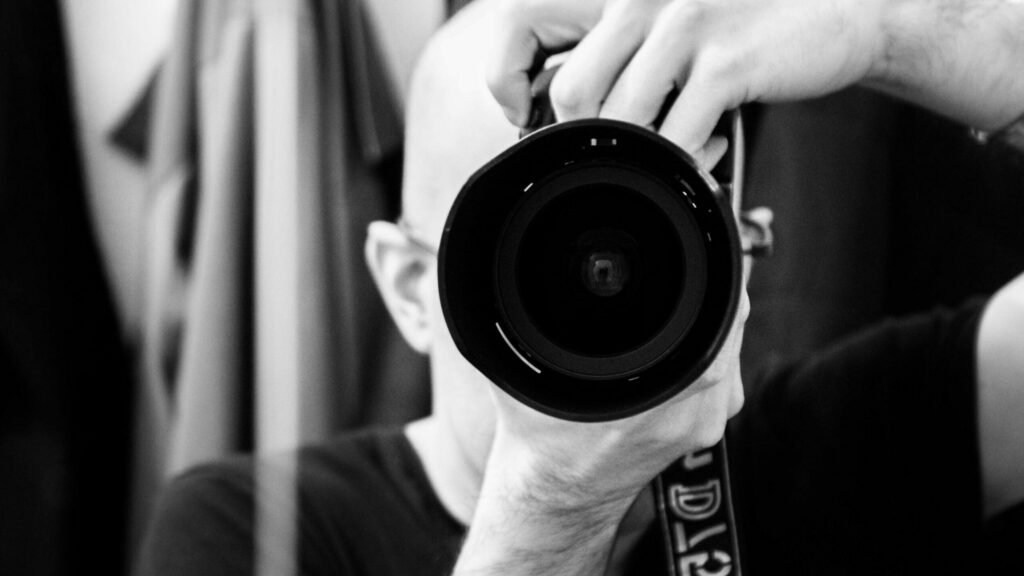 Photographe indépendant capturant vos moments uniques avec passion et créativité : Concerts, portraits, événements. basée à Colmar en Alsace